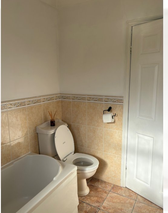 Old toilet area before renovation by Yorkshire Green Heating Doncaster